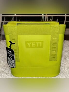 YETI Camino 20L Carryall  Firefly/Yellow Tote
NEW!